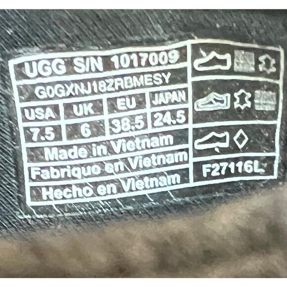 UGG Riviera Women’s Slip On Gray Black White Comfort
 Low Top Sneaker Shoes 7.5 - Picture 7 of 11